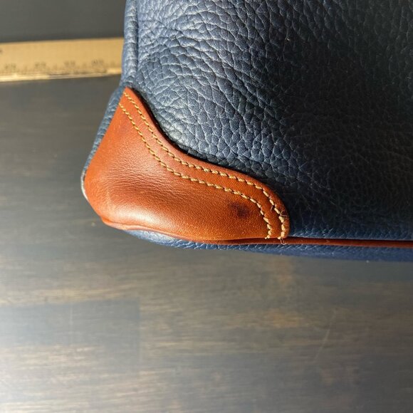 Vintage Liz Claiborne Pebbled Leather Satchel – Navy & Cognac - Picture 7 of 9